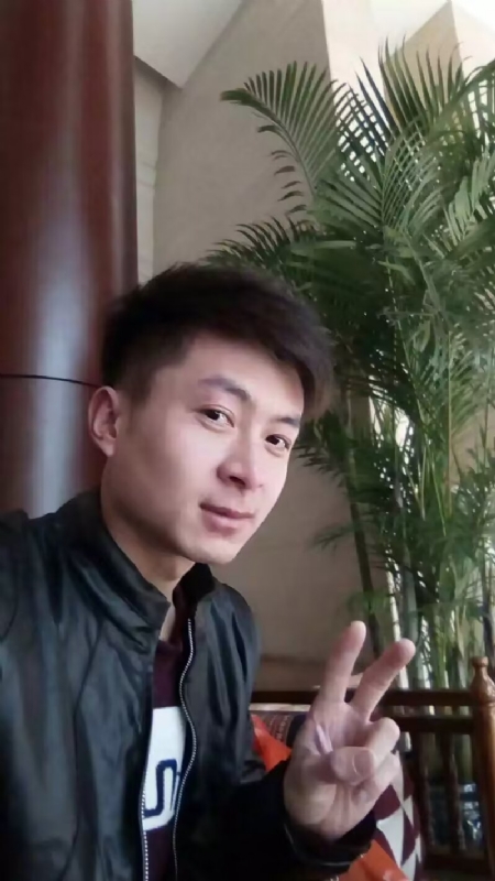 蓝锋的第一张照片--郑州相亲服务中心