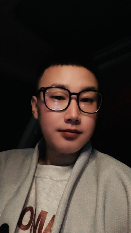 FIyFIy的第一张照片--郑州相亲服务中心