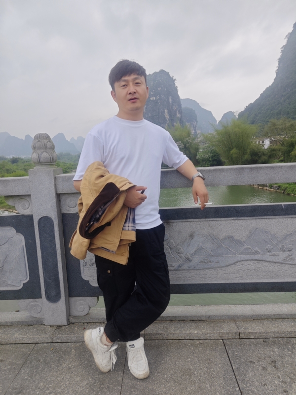 天选之人的第三张照片--郑州相亲服务中心