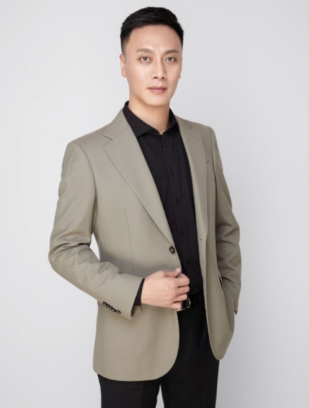 热爱生活的第一张照片--郑州相亲服务中心