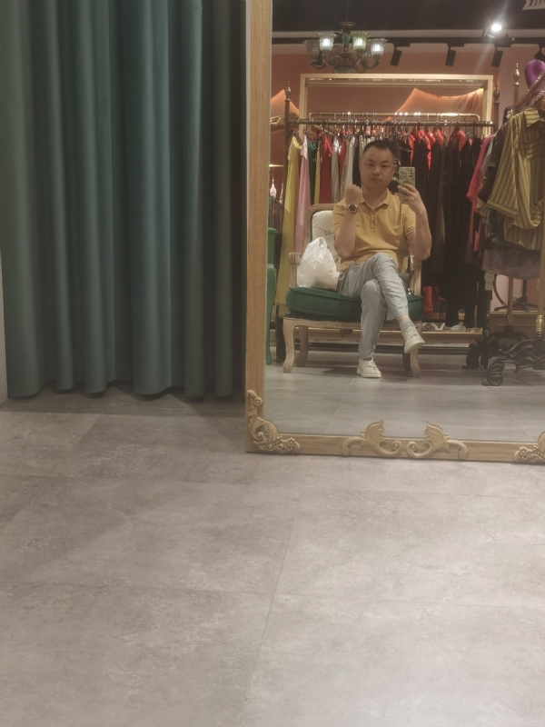 zhaofuwu的第一张照片--郑州相亲服务中心