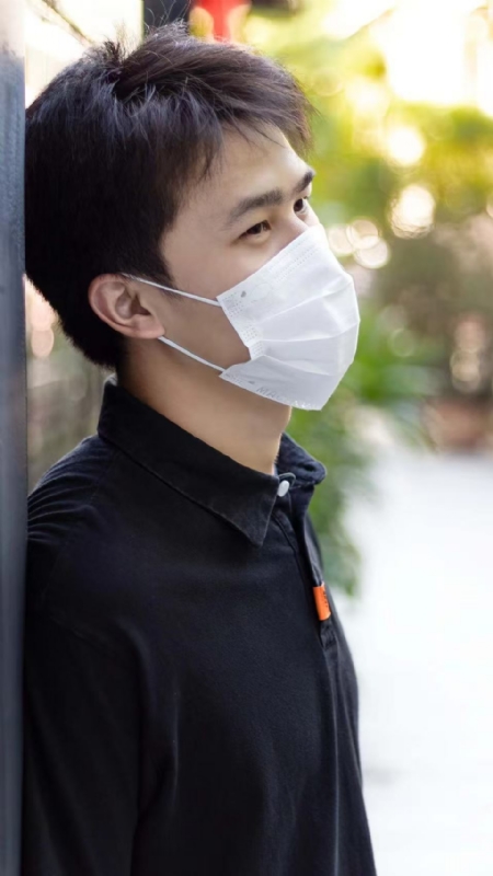 康庆浩的第一张照片--郑州相亲服务中心