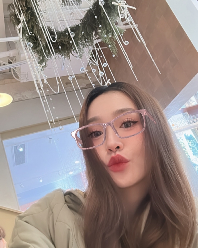 Claire的第二张照片--郑州相亲服务中心