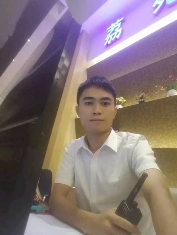 小叶的第二张照片--郑州相亲服务中心