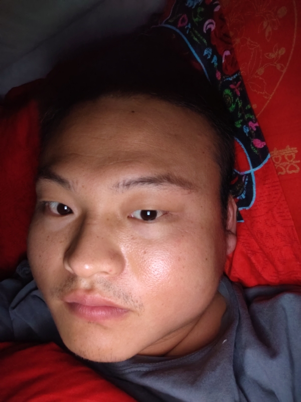 大黄的第一张照片--郑州相亲服务中心