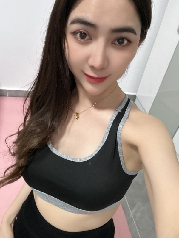 冰冰的第一张照片--郑州相亲服务中心