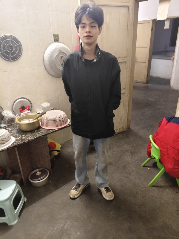 铭泽的第一张照片--郑州相亲服务中心