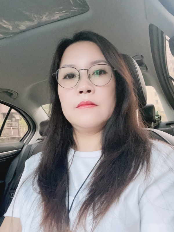 牡丹的第一张照片--郑州相亲服务中心