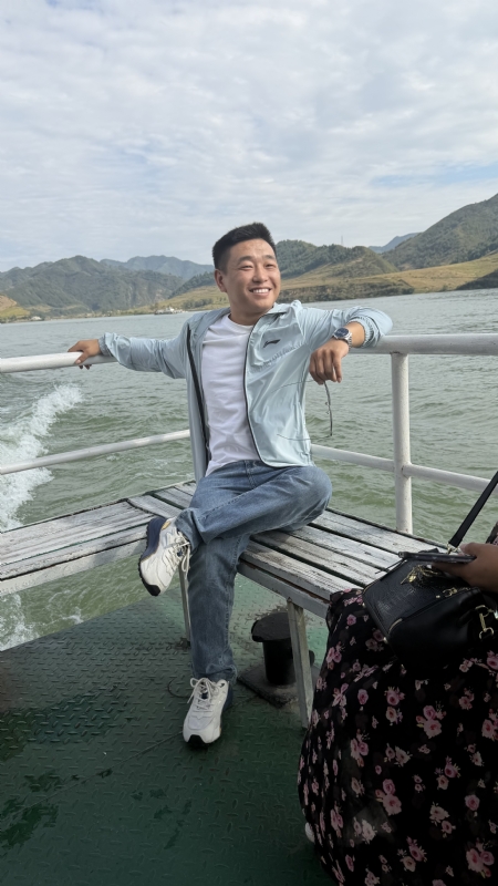 烟花易笑的第三张照片--郑州相亲服务中心