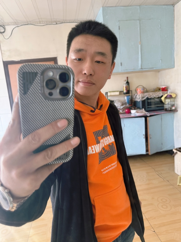 烟花易笑的第五张照片--郑州相亲服务中心