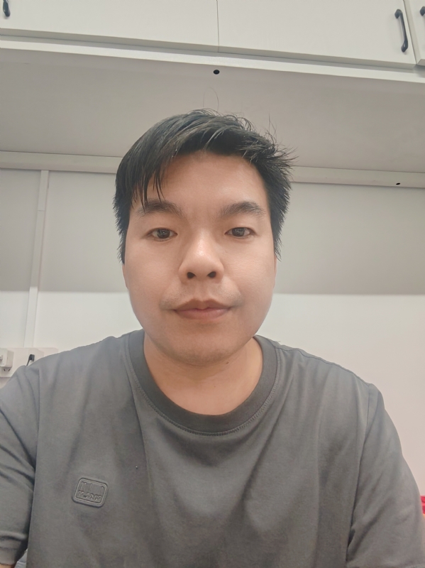 老张的第二张照片--郑州相亲服务中心