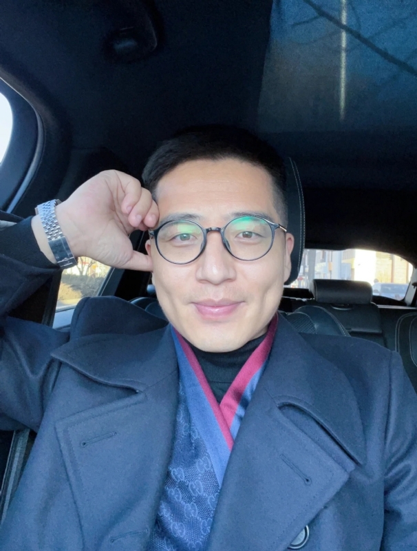 只为与你相遇的第二张照片--郑州相亲服务中心