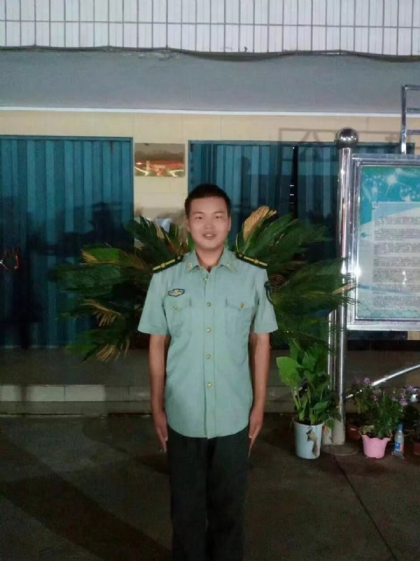 程程的第一张照片--郑州相亲服务中心