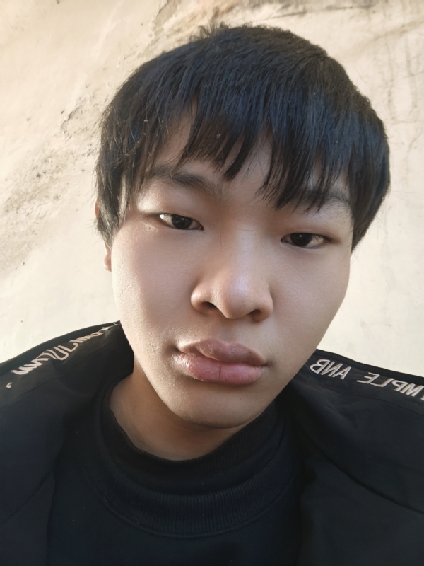 台子的第一张照片--郑州相亲服务中心