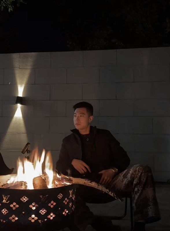 南风知我意的第一张照片--郑州相亲服务中心