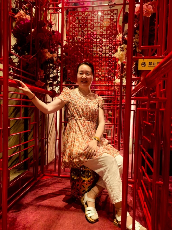 夜莺的第六张照片--郑州相亲服务中心