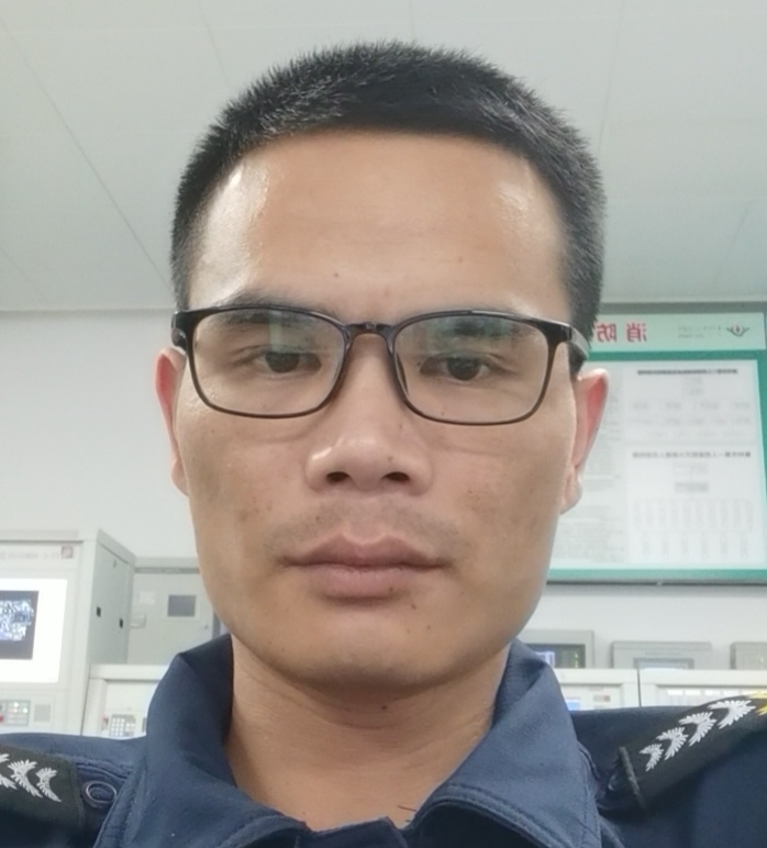 一直都在的第三张照片--郑州相亲服务中心