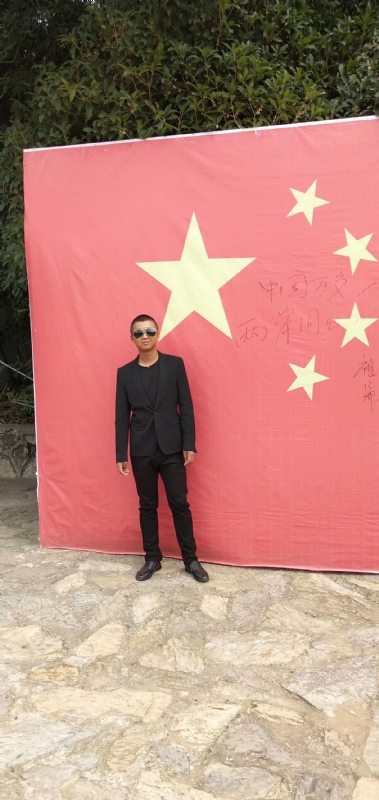 奔腾的小乌鸦的第一张照片--郑州相亲服务中心