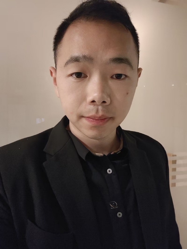 夜听雨声的第一张照片--郑州相亲服务中心