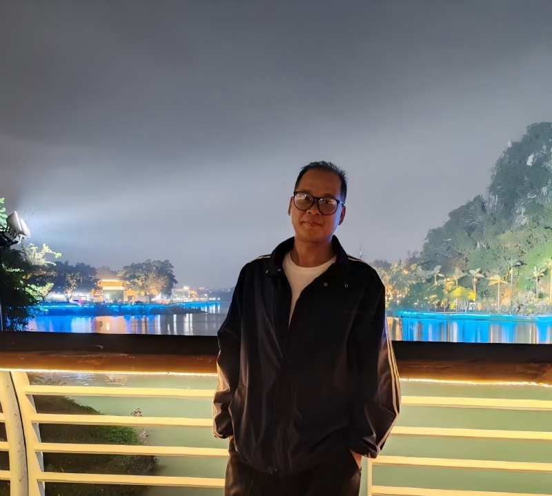 高山流云的第一张照片--郑州相亲服务中心