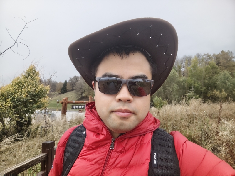 欢乐的笑的第一张照片--郑州相亲服务中心