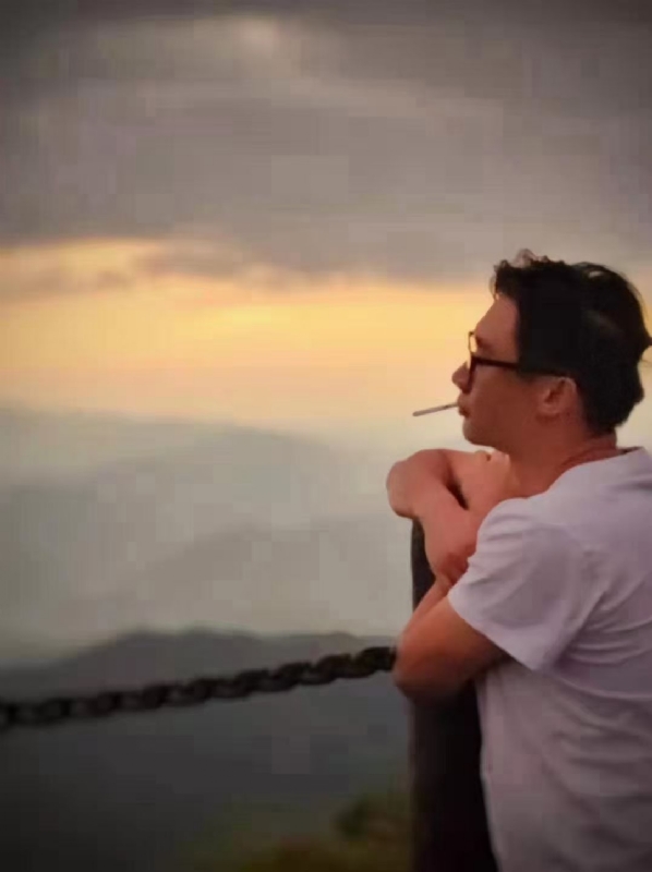心有山海静而无边的第二张照片--郑州相亲服务中心